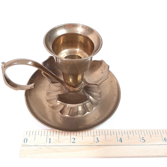 Enesco Vintage Solid Brass Finger Loop Candlestick Holder Floral Petals - Picture 8 of 11